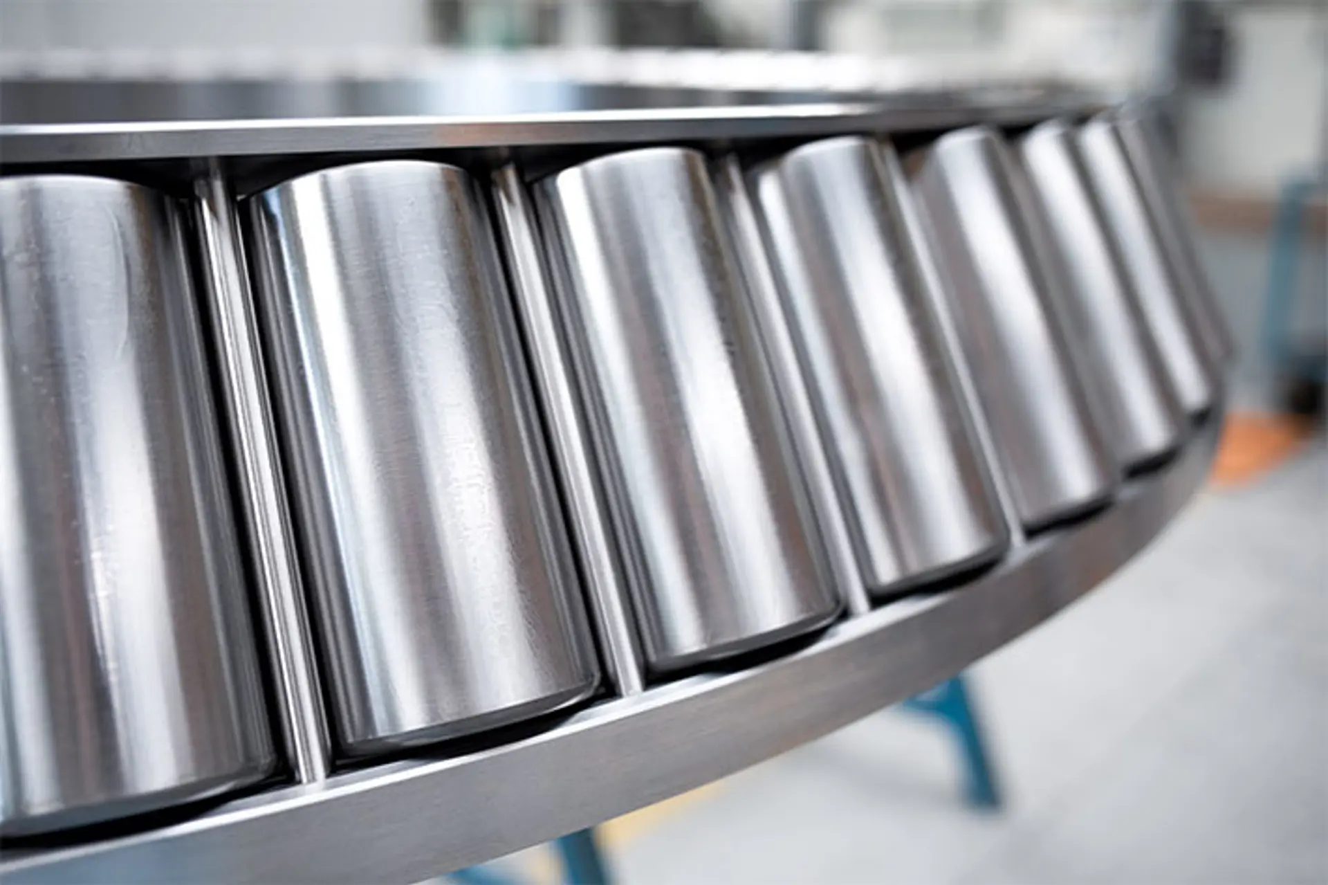 Liebherr Single Row Tapered Roller Bearing As Main Bearing LR