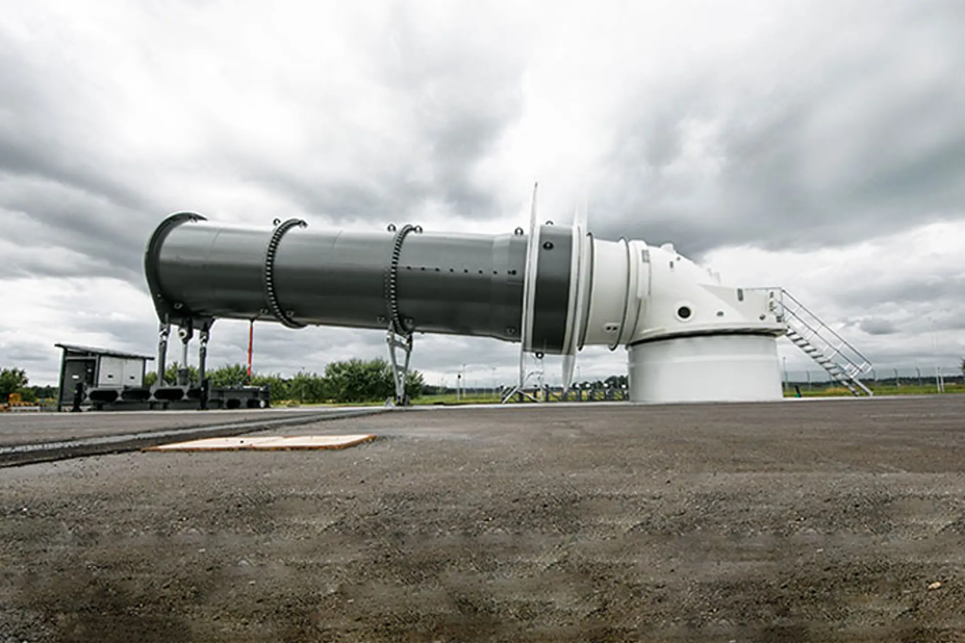 Liebherr Test Bench For Main Bearings In Wind Turbines LR